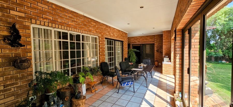 4 Bedroom Property for Sale in Three Rivers East Gauteng