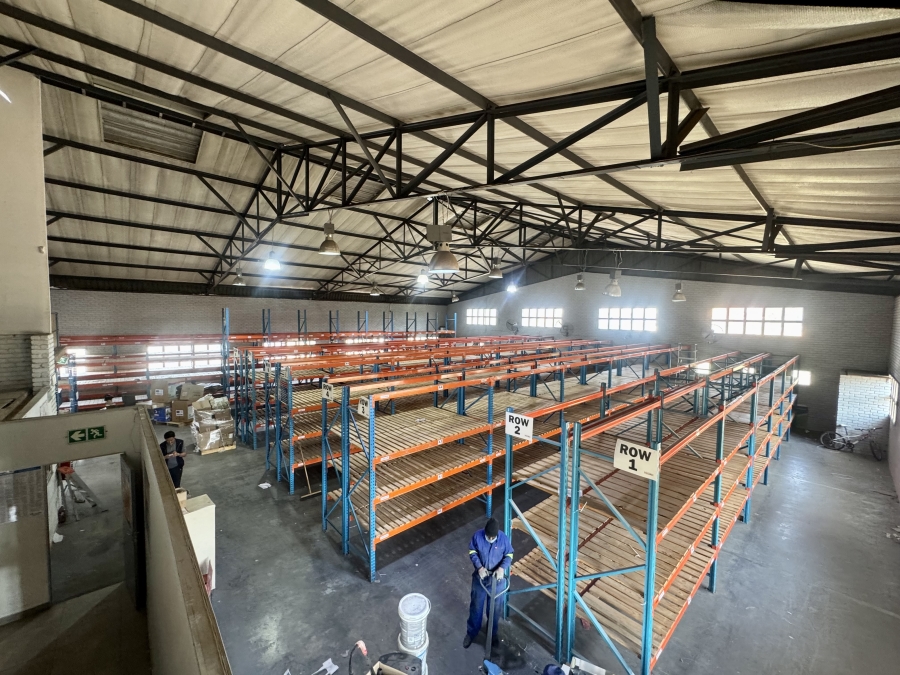 To Let Commercial Property for Rent in Barbeque Downs Gauteng