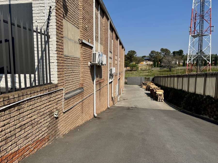 To Let Commercial Property for Rent in Barbeque Downs Gauteng