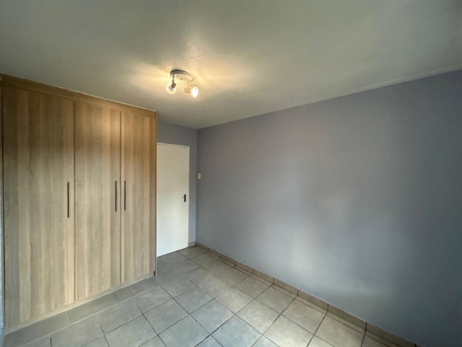 To Let 2 Bedroom Property for Rent in Sundowner Gauteng