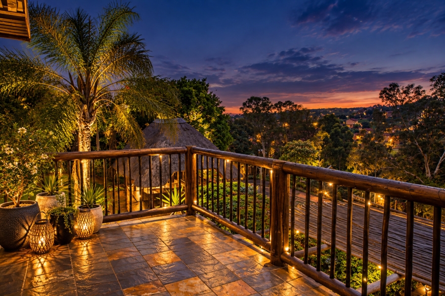 6 Bedroom Property for Sale in Helderkruin Gauteng