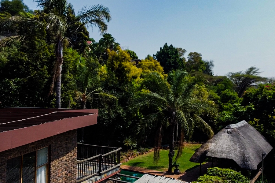 6 Bedroom Property for Sale in Helderkruin Gauteng