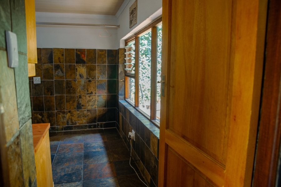6 Bedroom Property for Sale in Helderkruin Gauteng