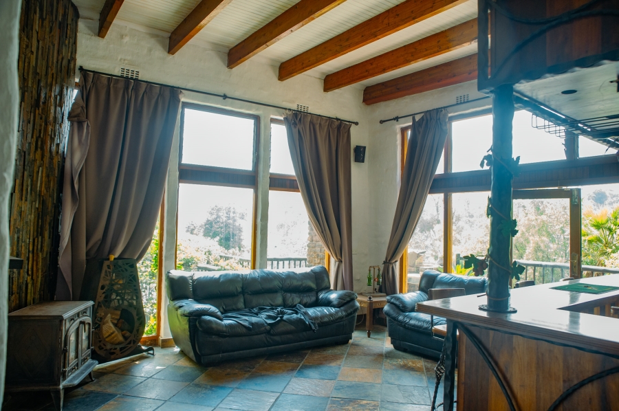 6 Bedroom Property for Sale in Helderkruin Gauteng