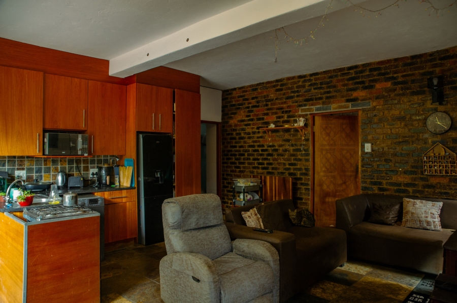 6 Bedroom Property for Sale in Helderkruin Gauteng