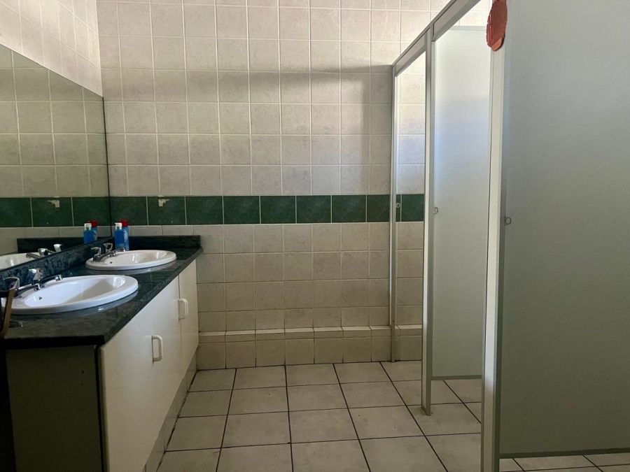 Commercial Property for Sale in Paulshof Gauteng