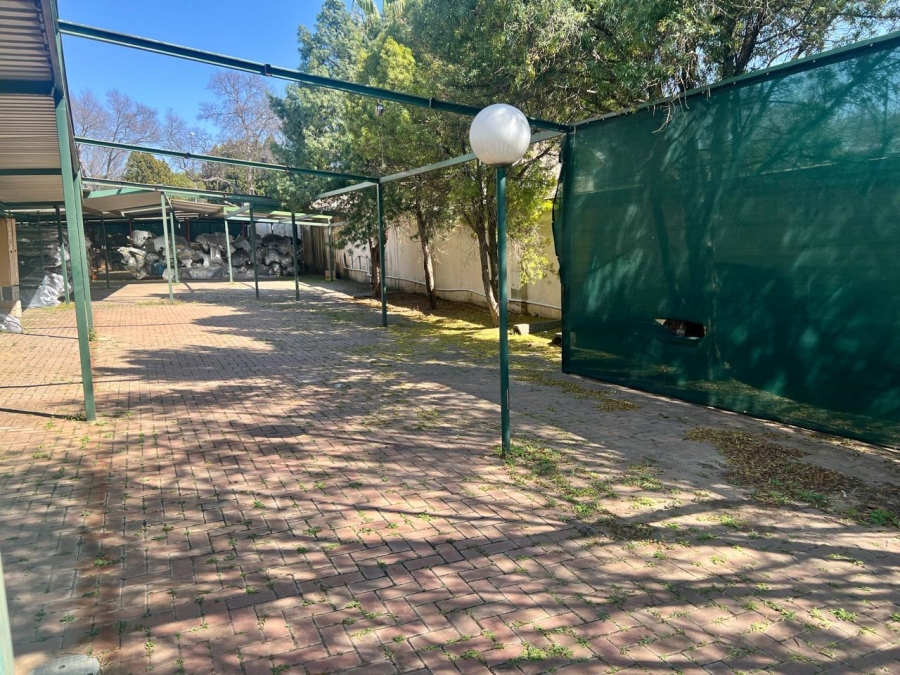 Commercial Property for Sale in Paulshof Gauteng