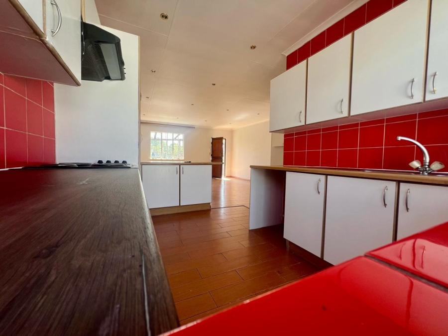 2 Bedroom Property for Sale in Kelvin Gauteng