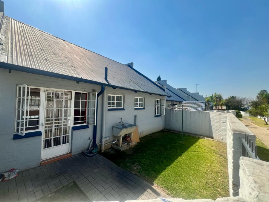 2 Bedroom Property for Sale in Kelvin Gauteng