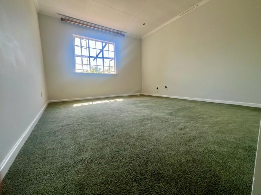 2 Bedroom Property for Sale in Kelvin Gauteng