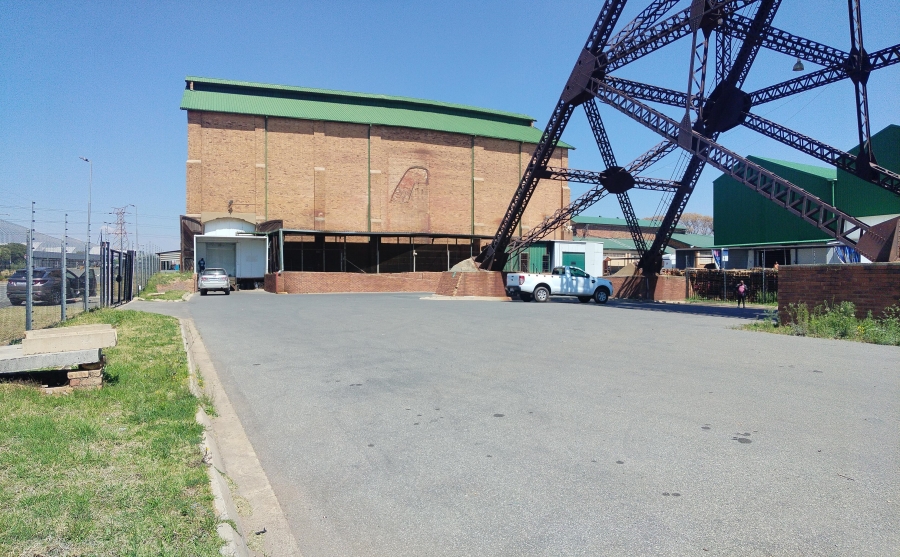 To Let Commercial Property for Rent in City Deep Gauteng