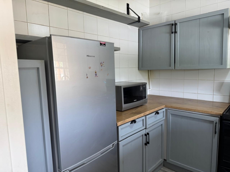 To Let 2 Bedroom Property for Rent in Woodmead Gauteng