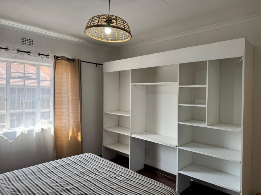 To Let 2 Bedroom Property for Rent in Woodmead Gauteng