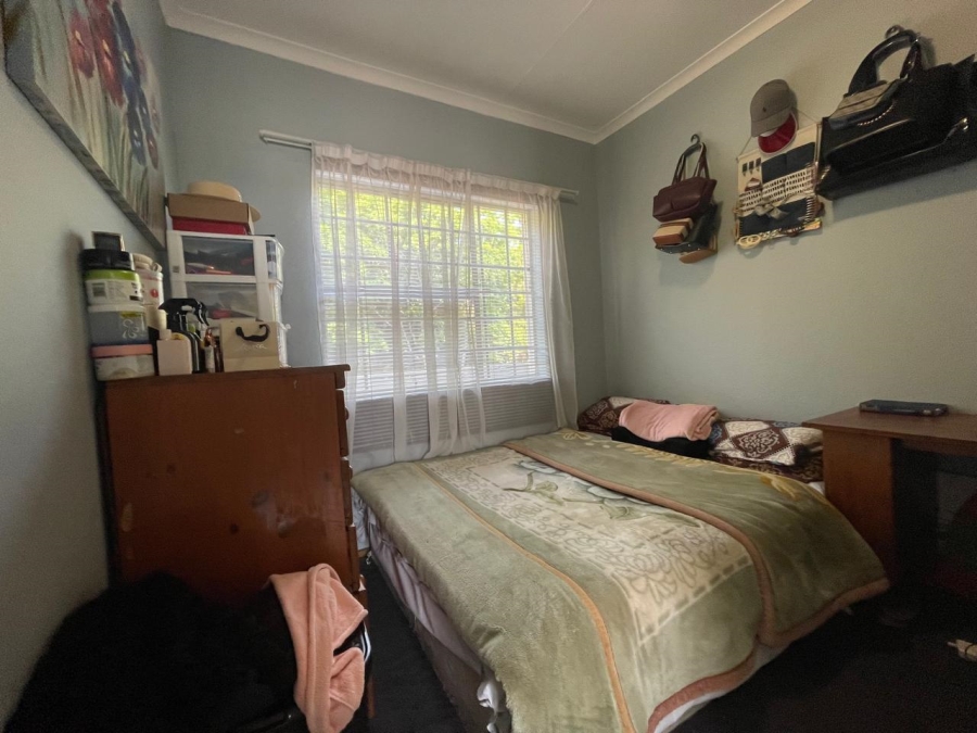To Let 3 Bedroom Property for Rent in Sunnyrock Gauteng