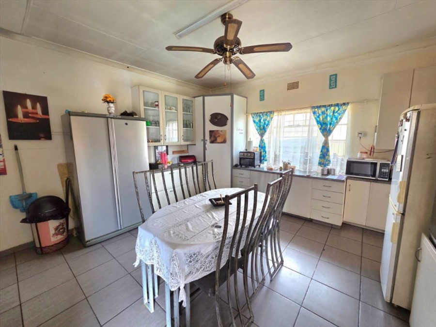 3 Bedroom Property for Sale in Comet Gauteng