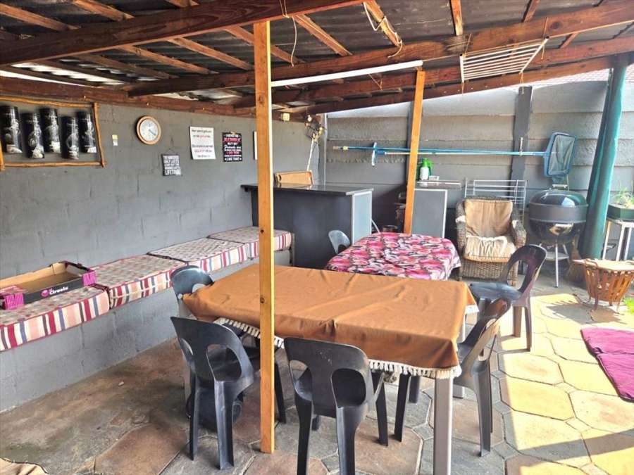 3 Bedroom Property for Sale in Comet Gauteng