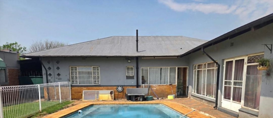 3 Bedroom Property for Sale in Comet Gauteng