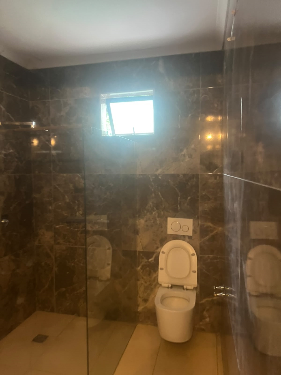 To Let 2 Bedroom Property for Rent in Lonehill Gauteng