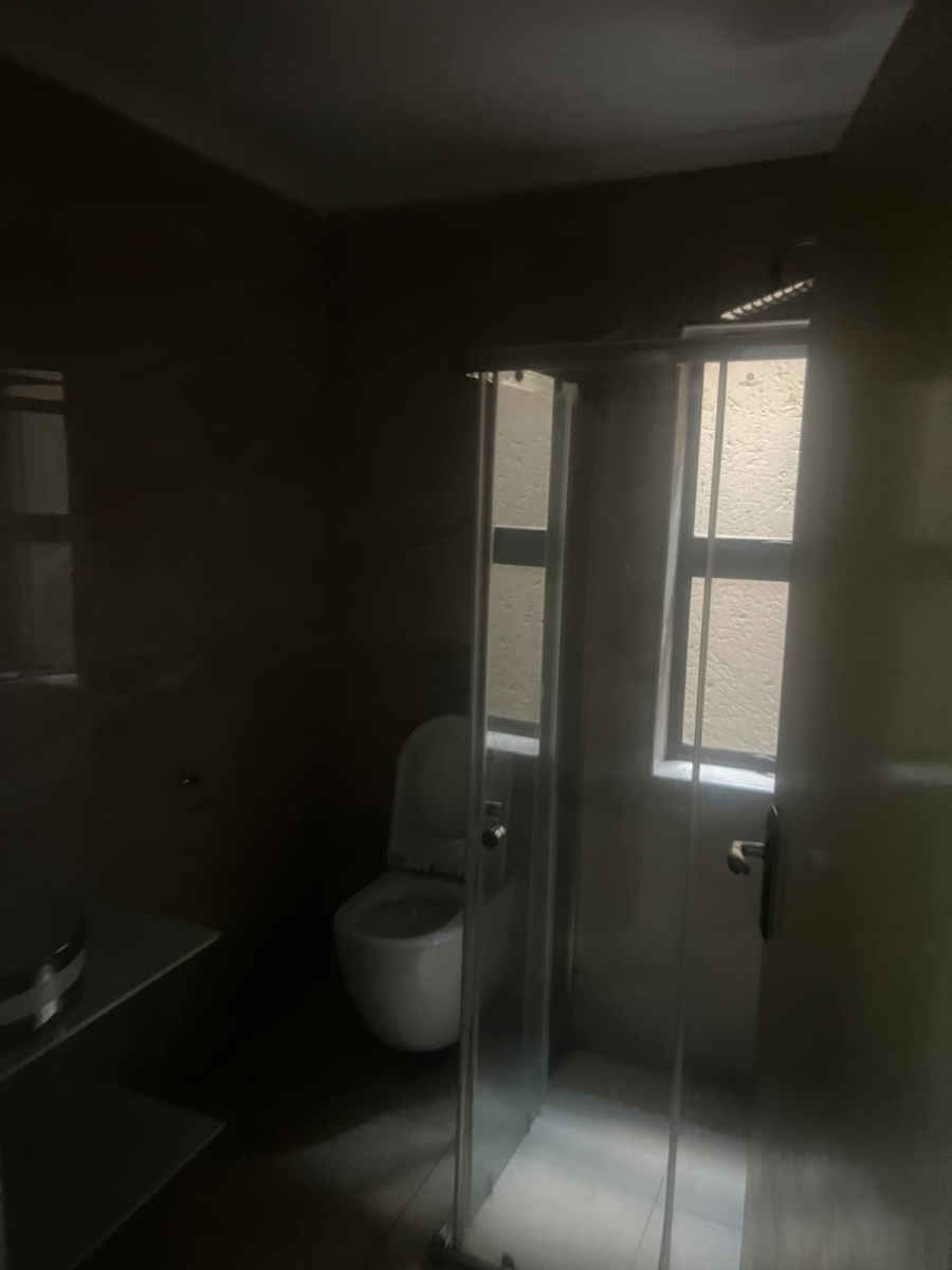To Let 2 Bedroom Property for Rent in Lonehill Gauteng
