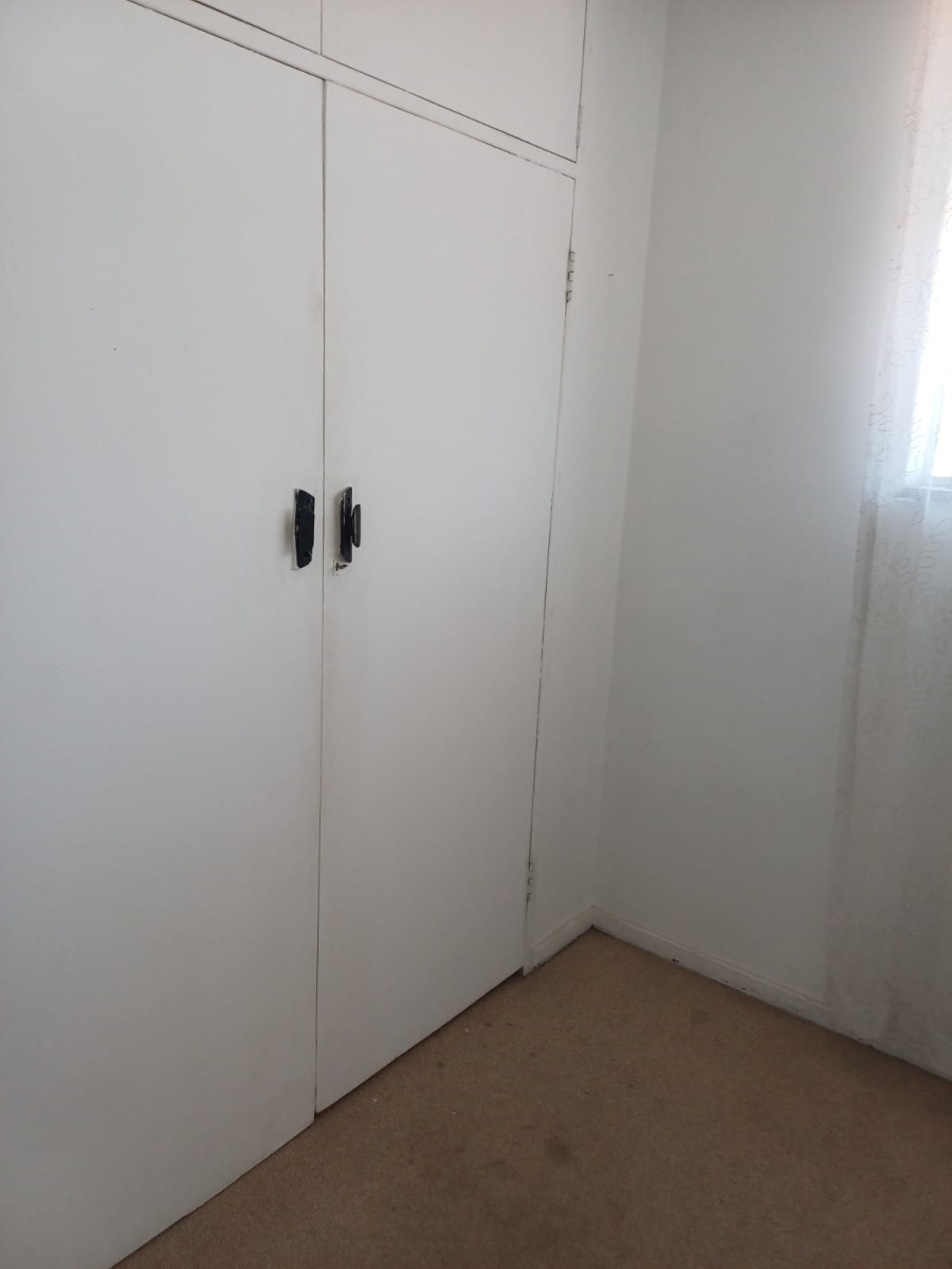 2 Bedroom Property for Sale in Denlee Gauteng