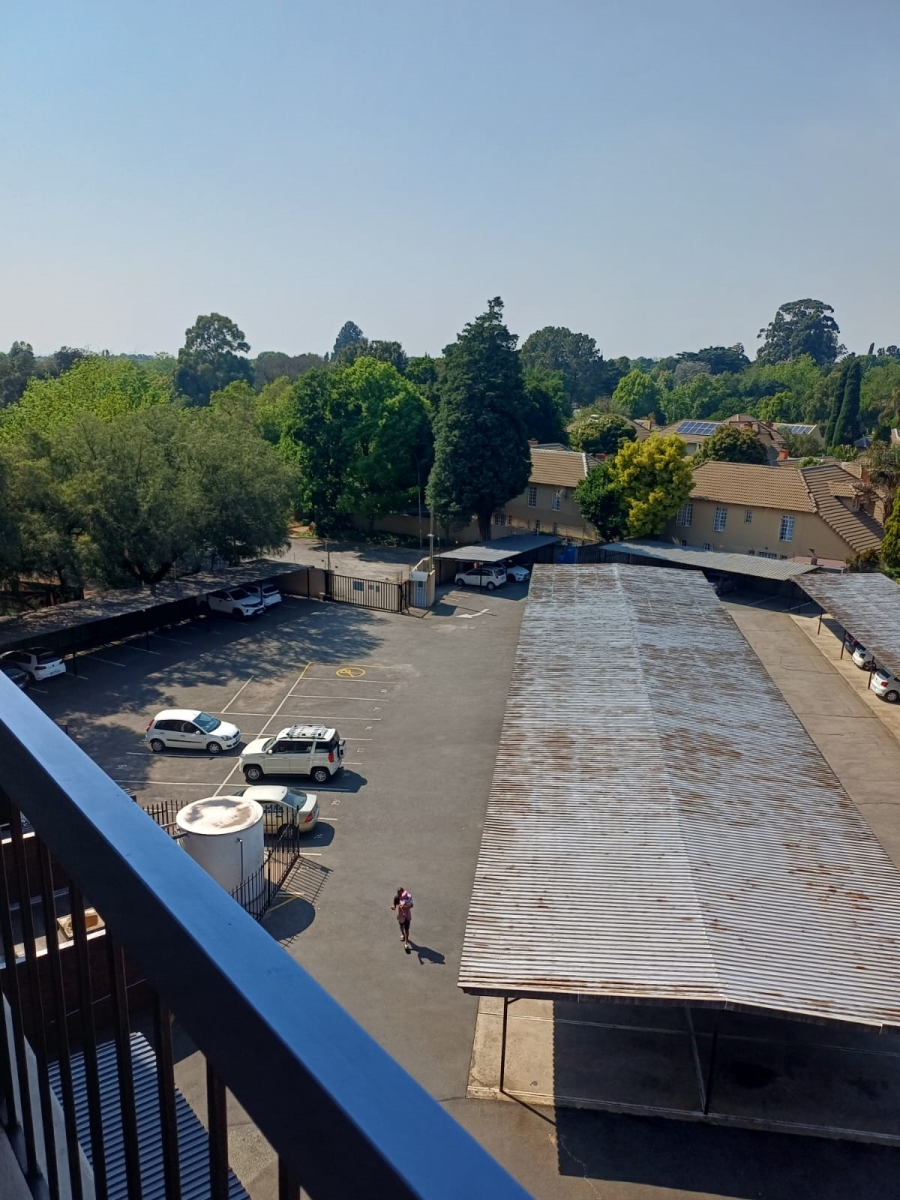 2 Bedroom Property for Sale in Denlee Gauteng