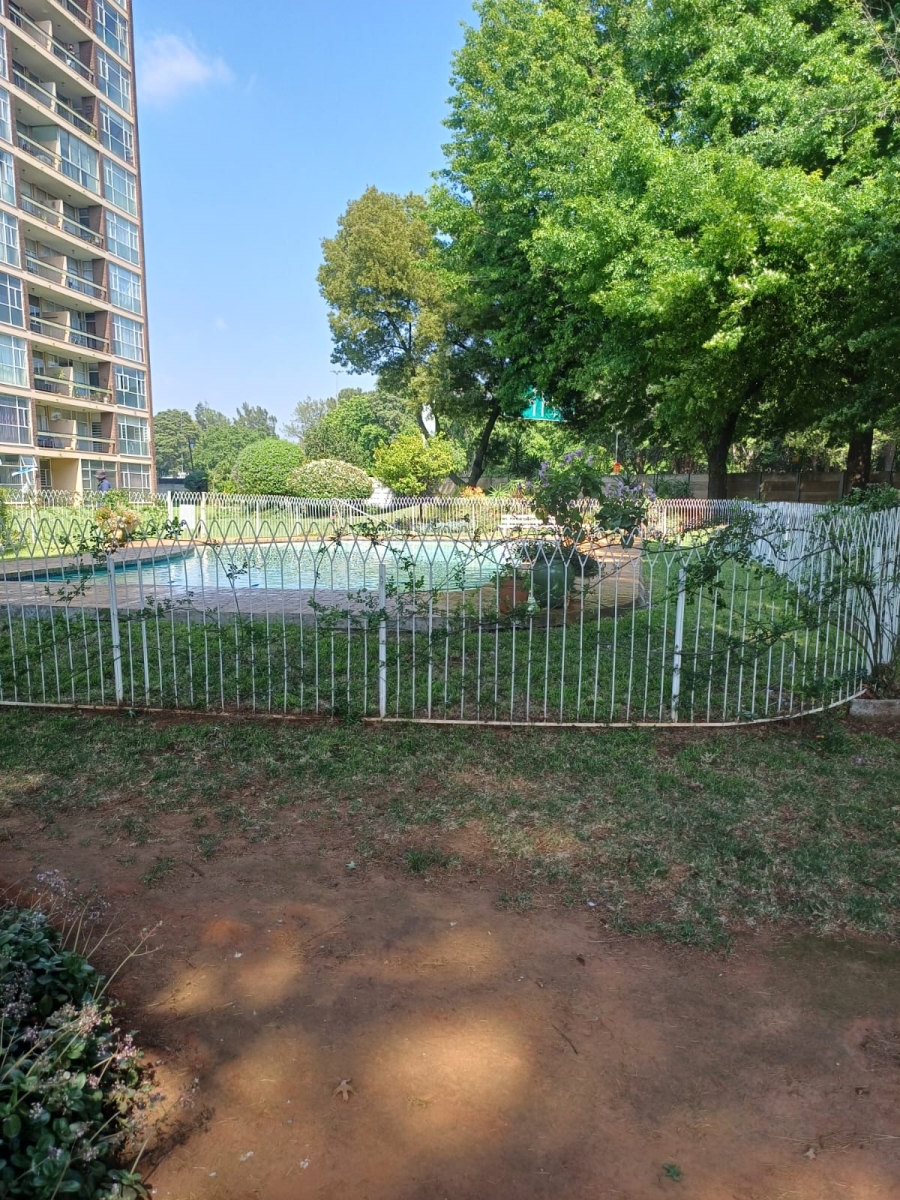2 Bedroom Property for Sale in Denlee Gauteng