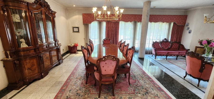 7 Bedroom Property for Sale in St Andrews Gauteng