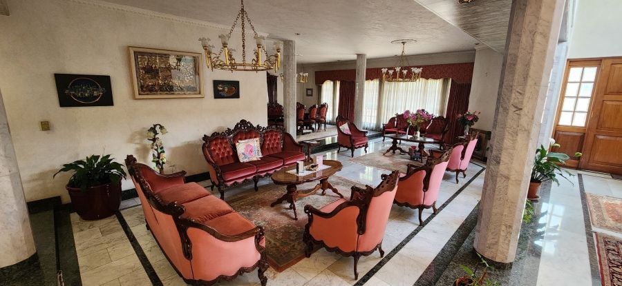 7 Bedroom Property for Sale in St Andrews Gauteng