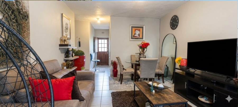 2 Bedroom Property for Sale in Croydon Gauteng