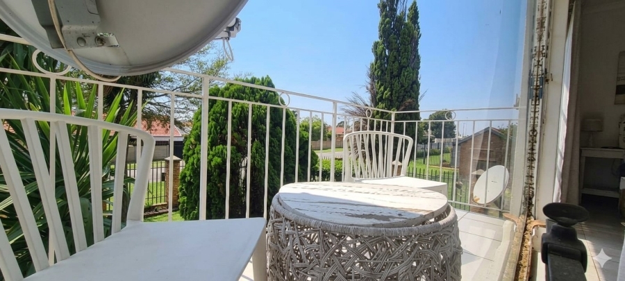 2 Bedroom Property for Sale in Croydon Gauteng