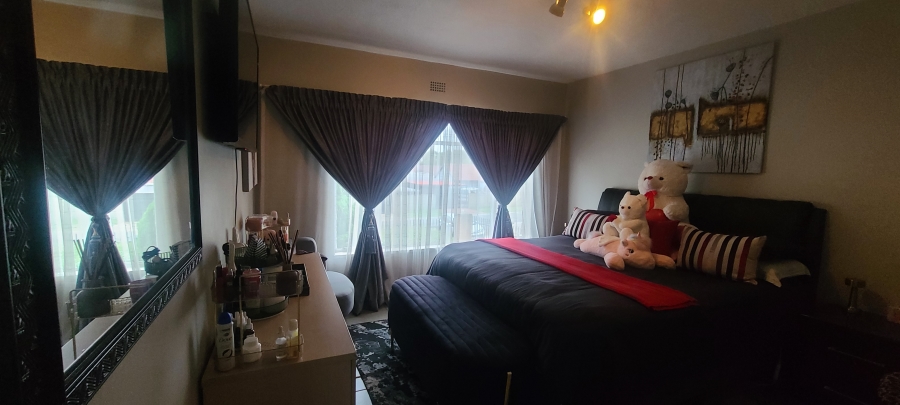 2 Bedroom Property for Sale in Croydon Gauteng