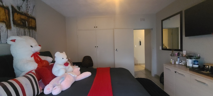 2 Bedroom Property for Sale in Croydon Gauteng