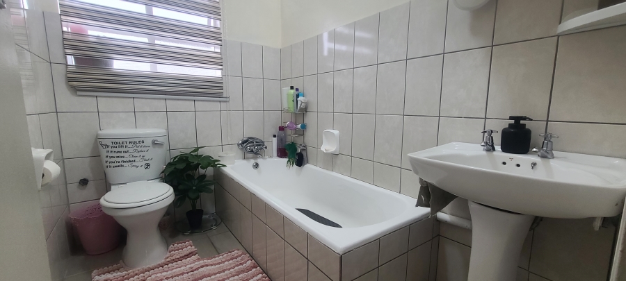 2 Bedroom Property for Sale in Croydon Gauteng