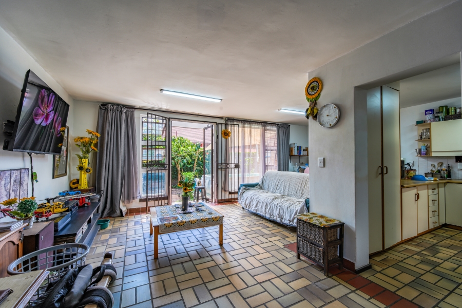 3 Bedroom Property for Sale in Die Wilgers Gauteng