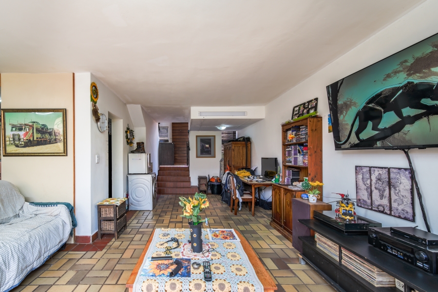 3 Bedroom Property for Sale in Die Wilgers Gauteng