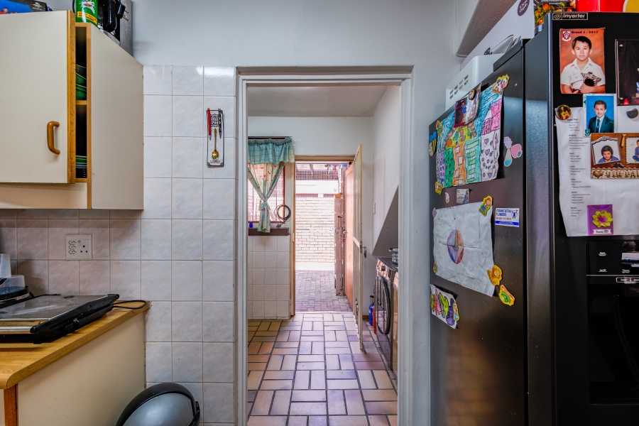 3 Bedroom Property for Sale in Die Wilgers Gauteng