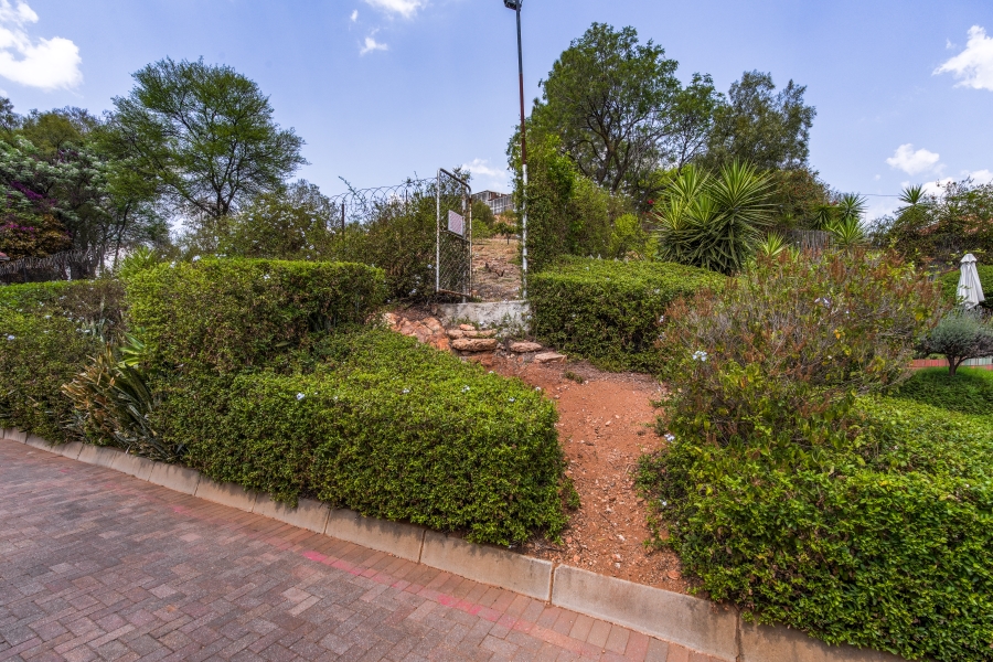3 Bedroom Property for Sale in Die Wilgers Gauteng