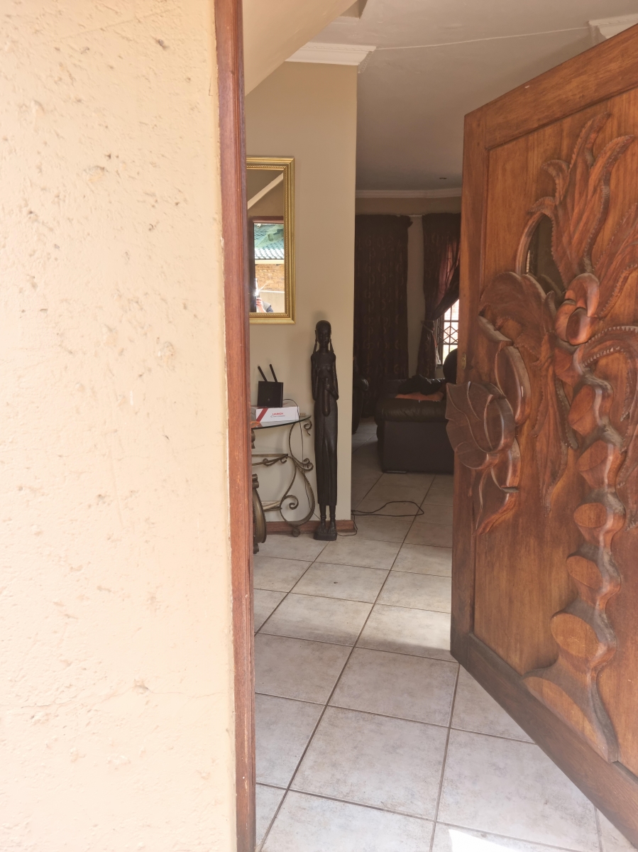 3 Bedroom Property for Sale in Moreleta Park Gauteng