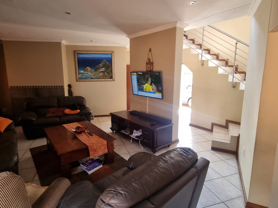 3 Bedroom Property for Sale in Moreleta Park Gauteng