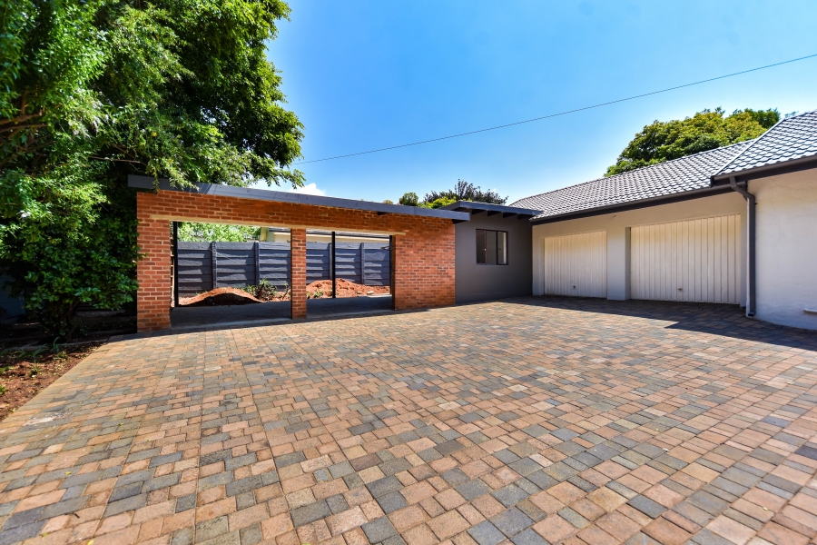 4 Bedroom Property for Sale in Lynnwood Glen Gauteng