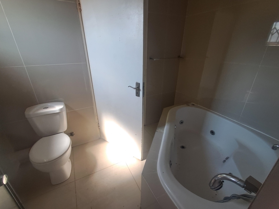 2 Bedroom Property for Sale in New Modder Gauteng