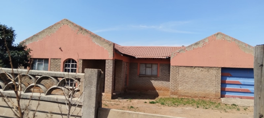 4 Bedroom Property for Sale in Meyerton Park Gauteng