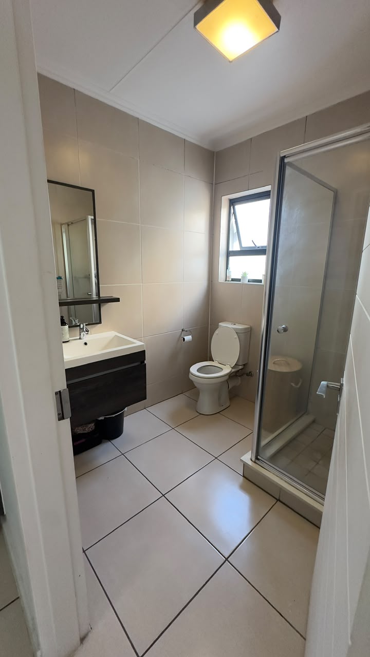 To Let 1 Bedroom Property for Rent in Olivedale Gauteng