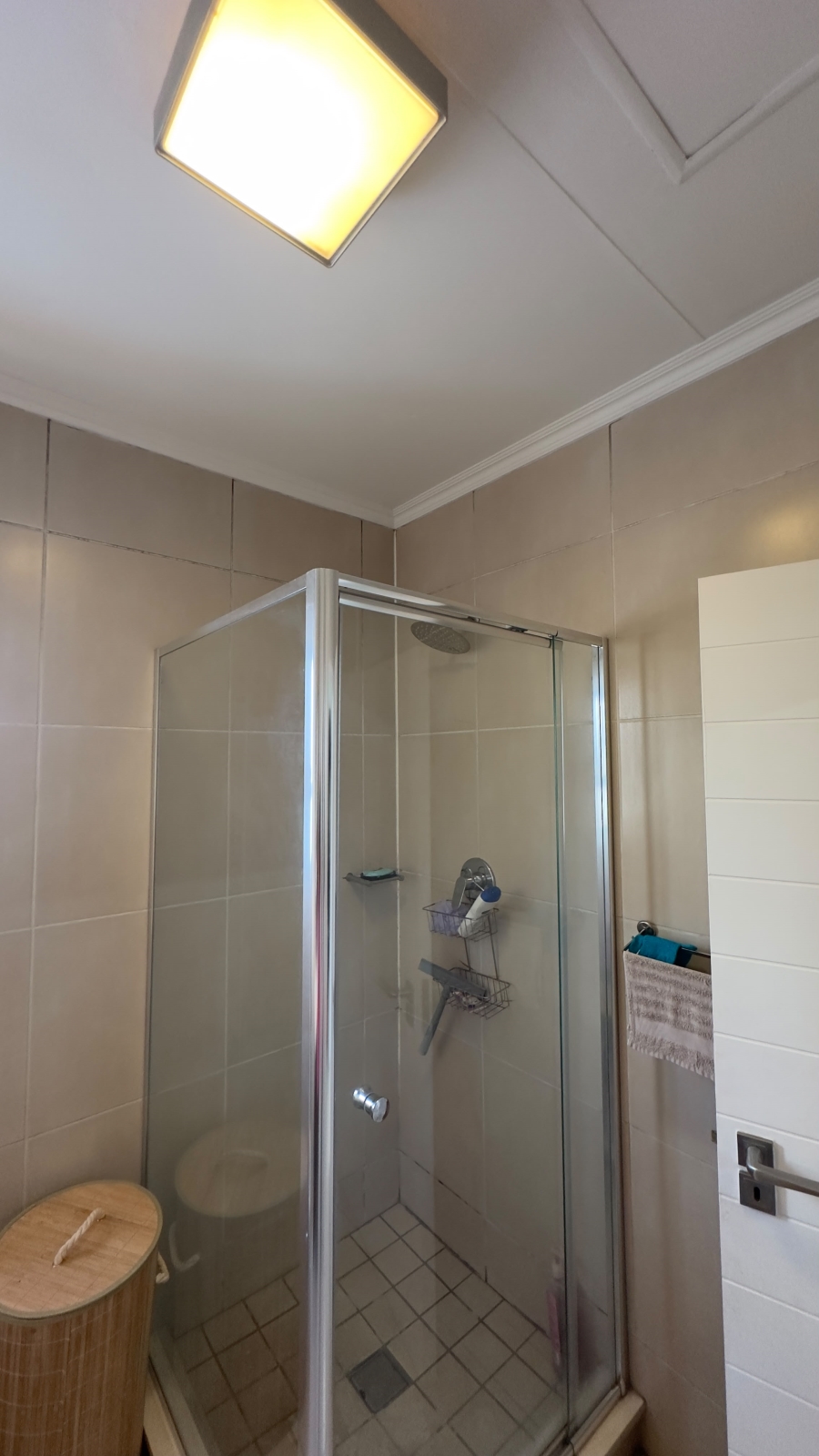 To Let 1 Bedroom Property for Rent in Olivedale Gauteng