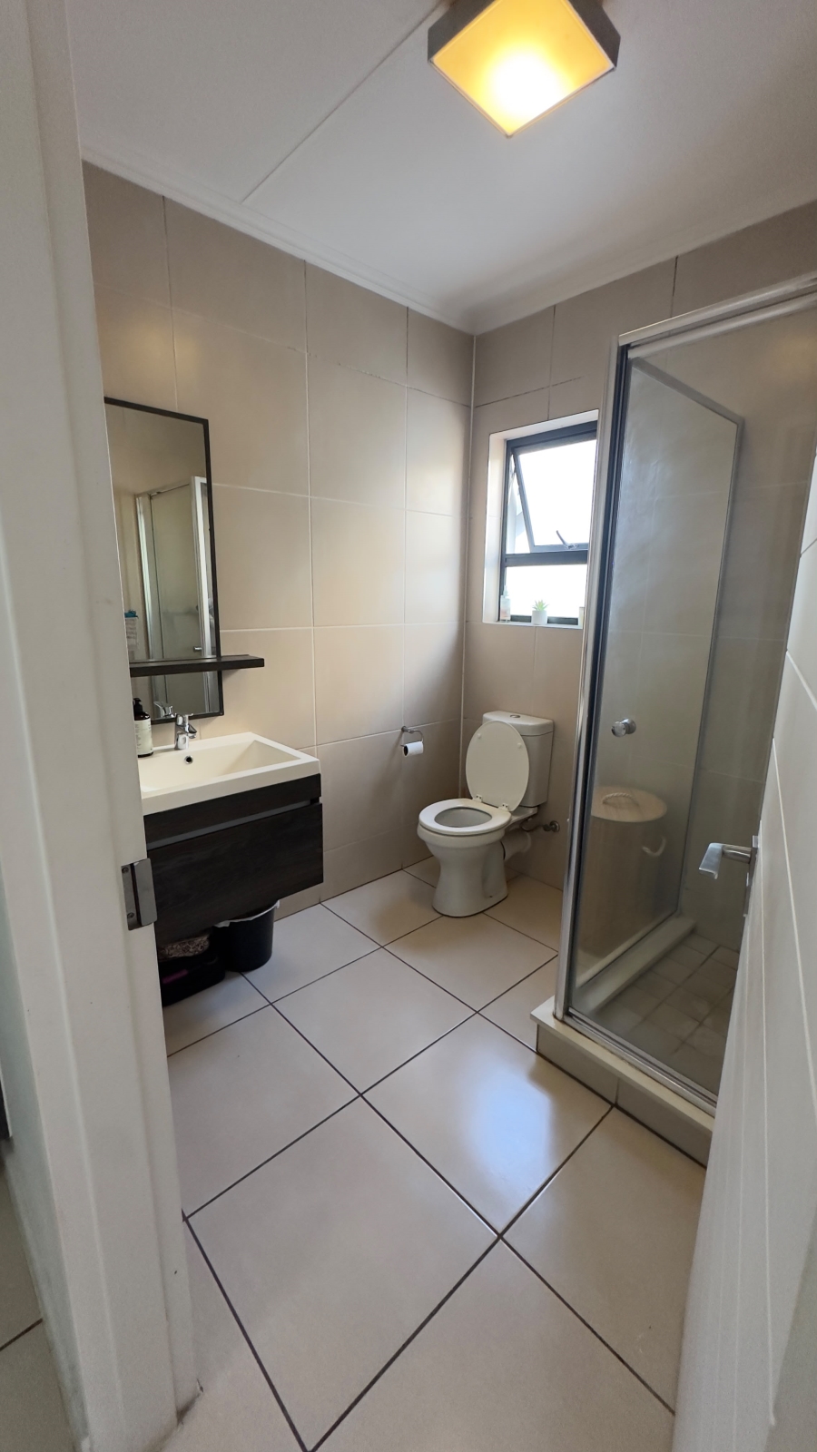 To Let 1 Bedroom Property for Rent in Olivedale Gauteng