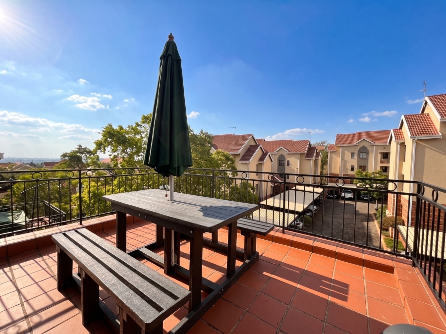 3 Bedroom Property for Sale in Bryanston Gauteng