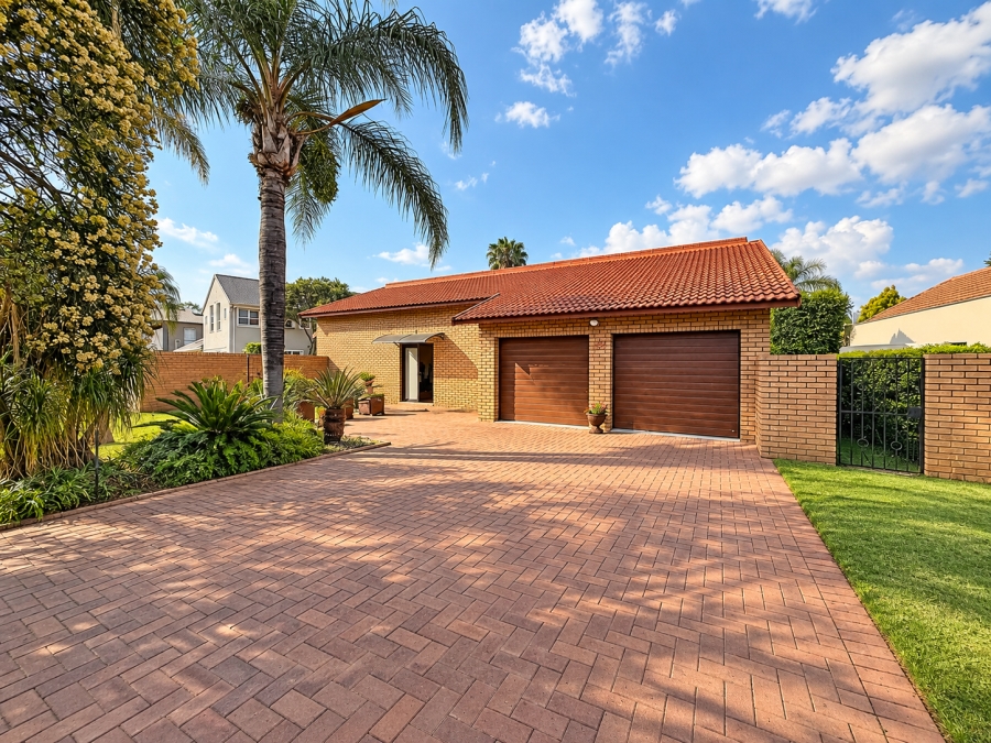 3 Bedroom Property for Sale in Silver Lakes Golf Estate Gauteng