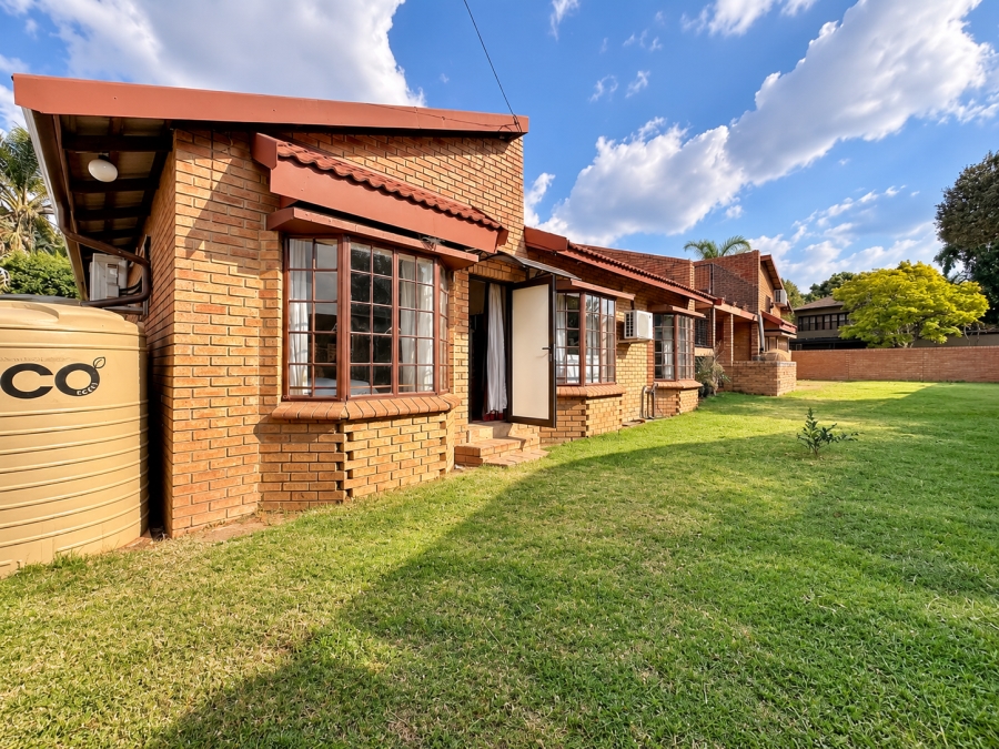 3 Bedroom Property for Sale in Silver Lakes Golf Estate Gauteng