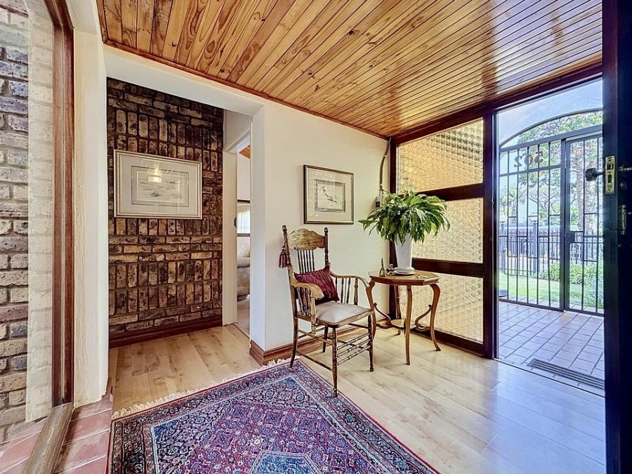 3 Bedroom Property for Sale in Faerie Glen Gauteng