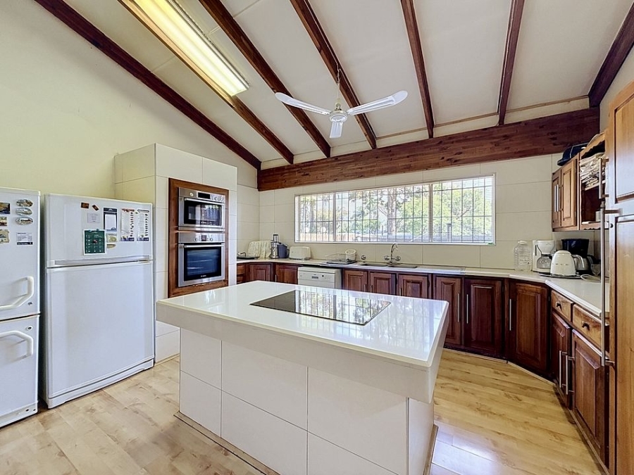 3 Bedroom Property for Sale in Faerie Glen Gauteng